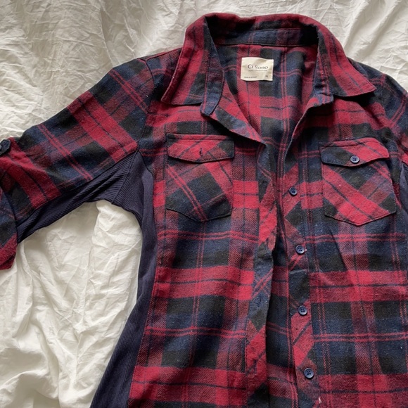 Red checkered shirt - Picture 3 of 4